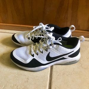 Nike women’s sneakers